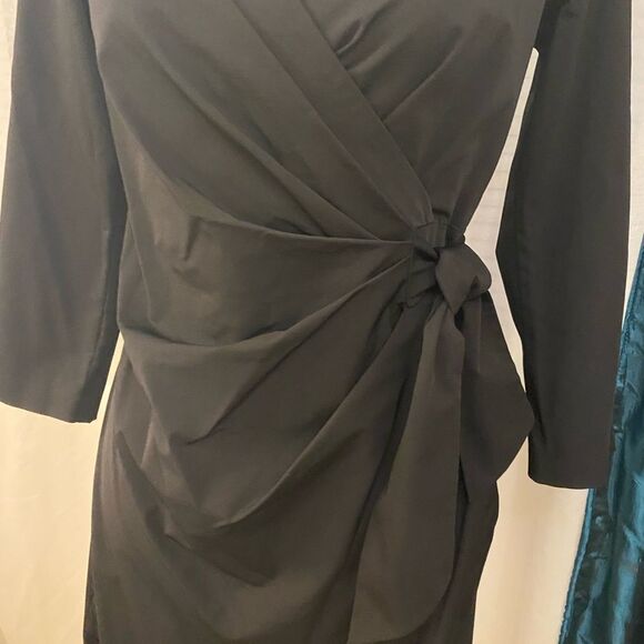 Diane Von Furstenberg dress, size 10 - Picture 6 of 6